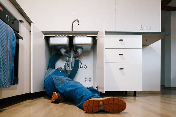 Professional Pipe Repair technician working in Nashville, MI